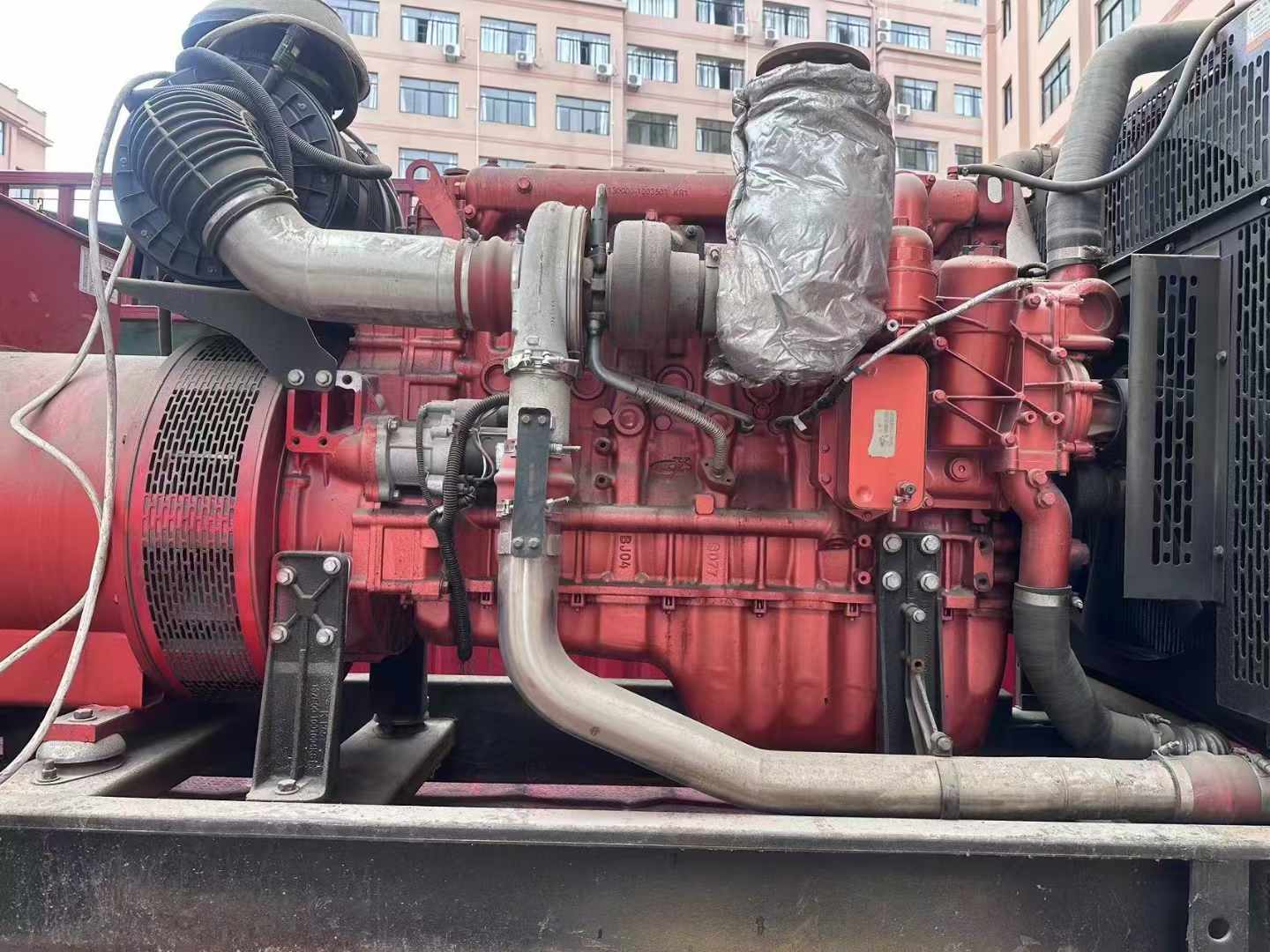贡井如何选择适合 600kW 柴油发电机组的过载保护器？